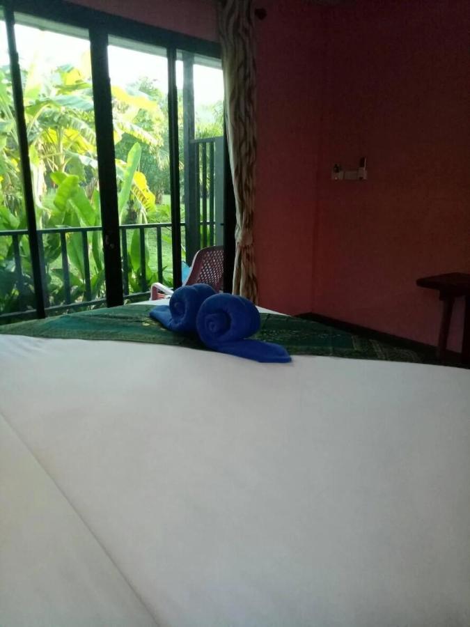 Baan Reenaa Lanta Koh Lanta Bagian luar foto