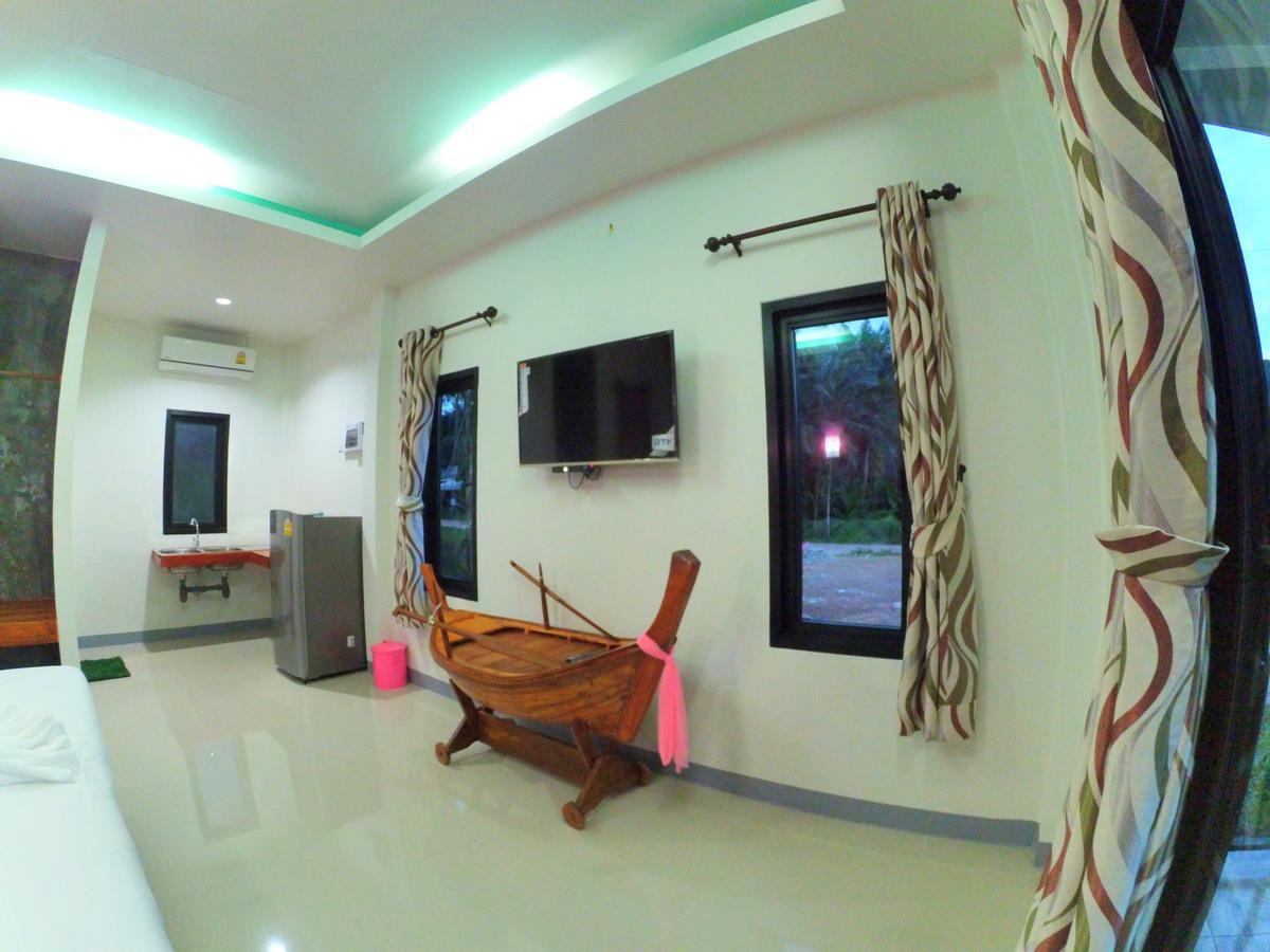 Baan Reenaa Lanta Koh Lanta Bagian luar foto
