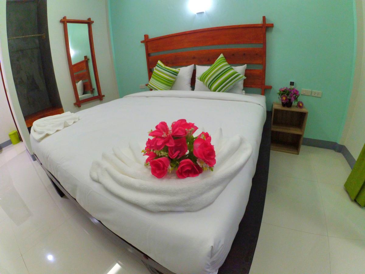Baan Reenaa Lanta Koh Lanta Bagian luar foto