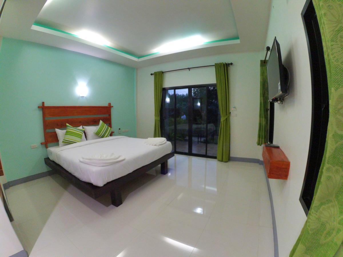 Baan Reenaa Lanta Koh Lanta Bagian luar foto