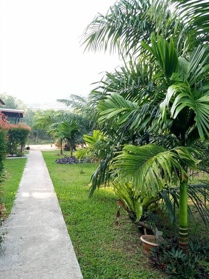 Baan Reenaa Lanta Koh Lanta Bagian luar foto