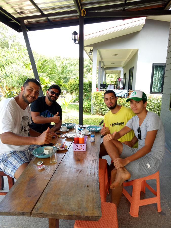 Baan Reenaa Lanta Koh Lanta Bagian luar foto