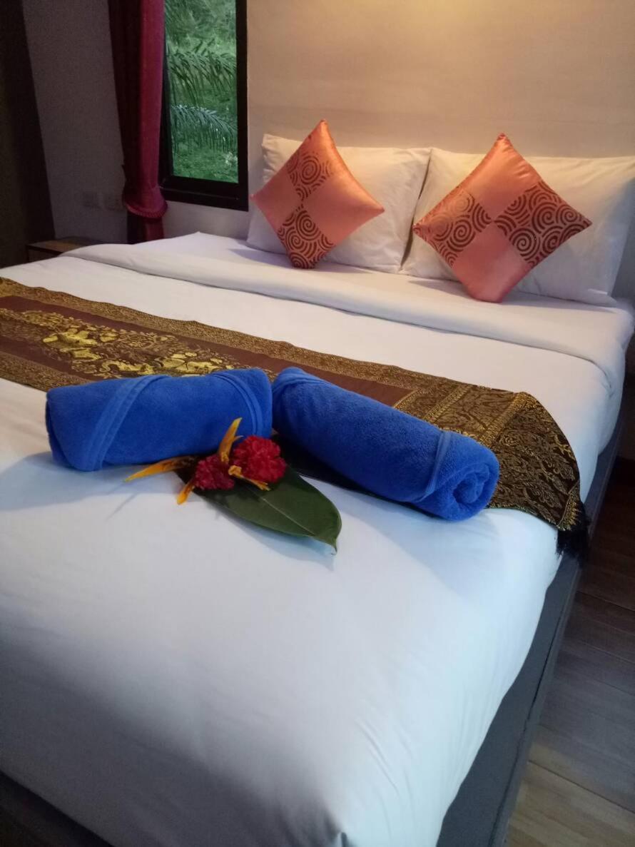 Baan Reenaa Lanta Koh Lanta Bagian luar foto
